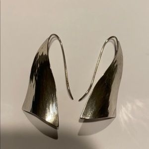 hand crafted artisan sterling silver earrings. 925